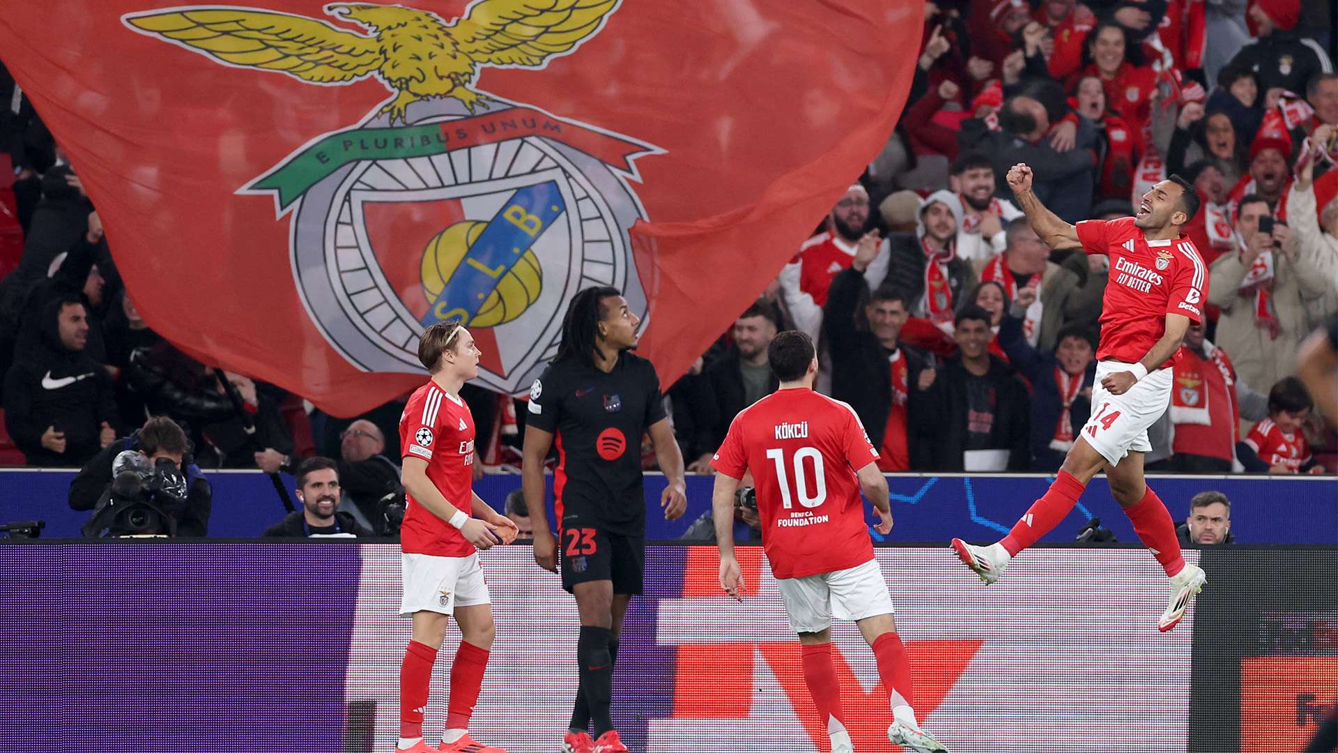 由于疫情的 由于疫情的